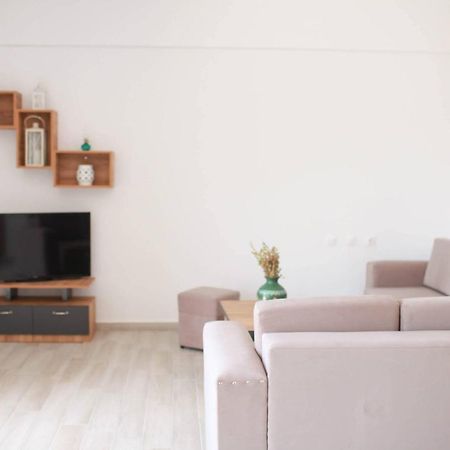 Mihalis Apartments Himarë Dış mekan fotoğraf