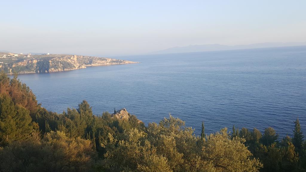 Mihalis Apartments Himarë Dış mekan fotoğraf